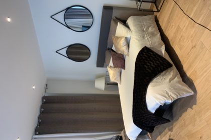 Appart&Spa Saint-Etienne : votre chambre romantique avec literie de qualité